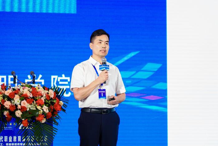 14173966.jpg 14173966.jpg