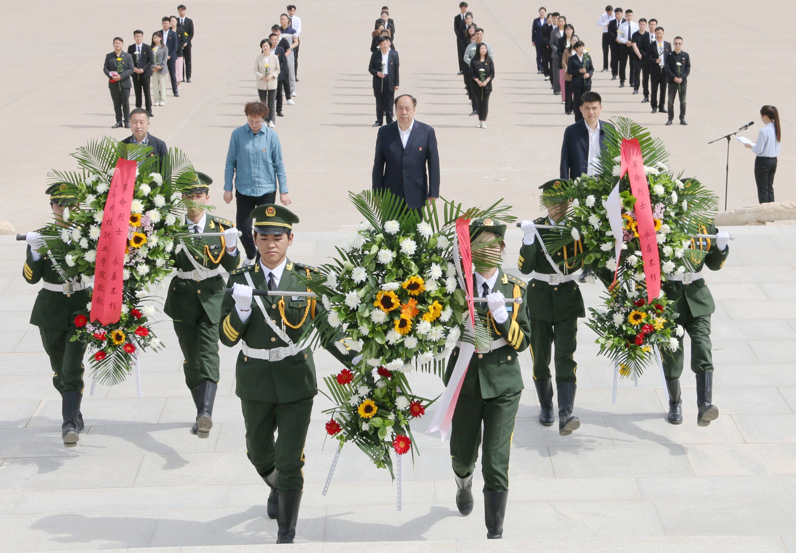 1715928543189178.jpg 1715928543189178.jpg