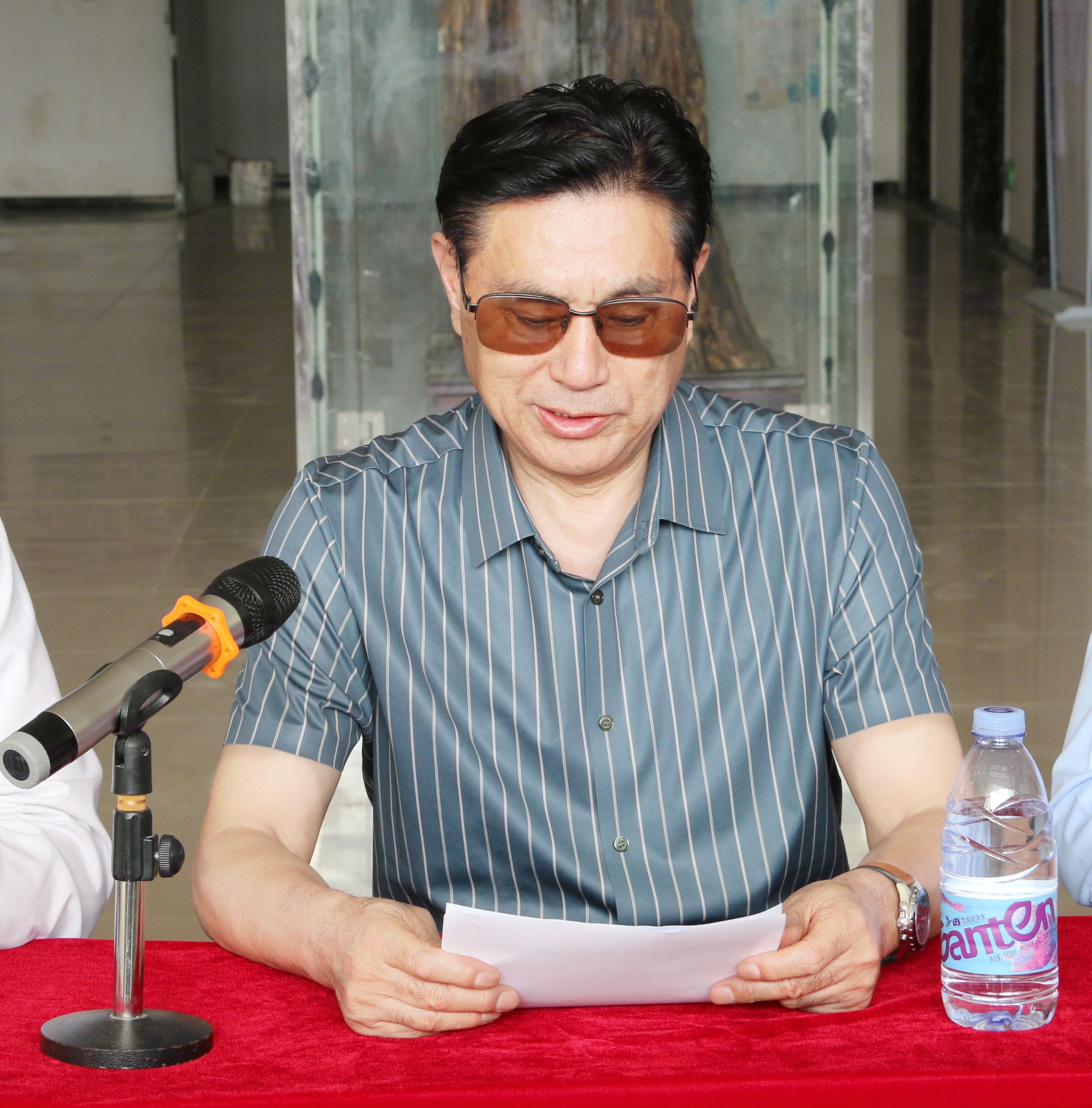 1716538377132423.jpg 1716538377132423.jpg