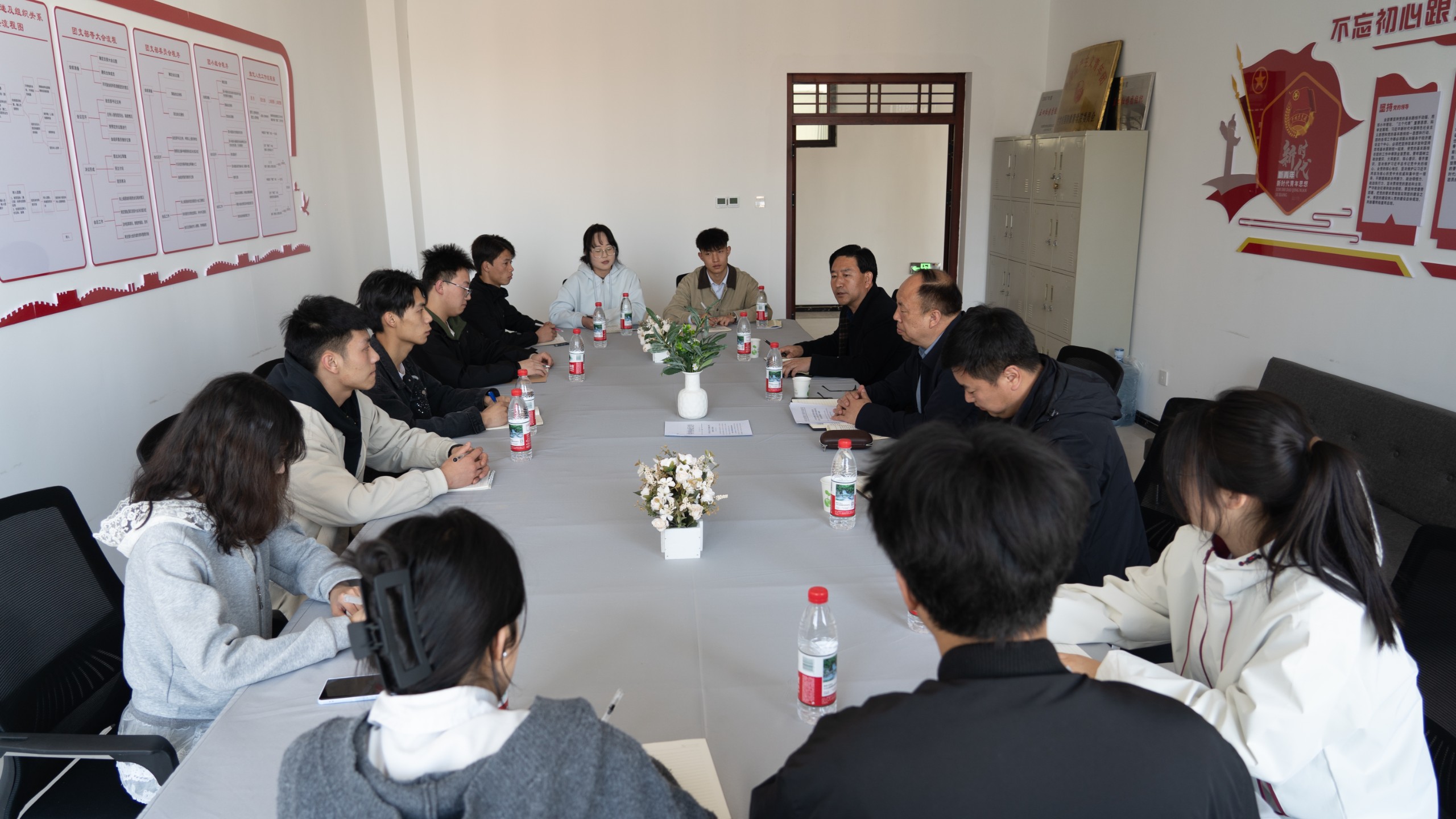 1742871095371392.jpg 4.jpg