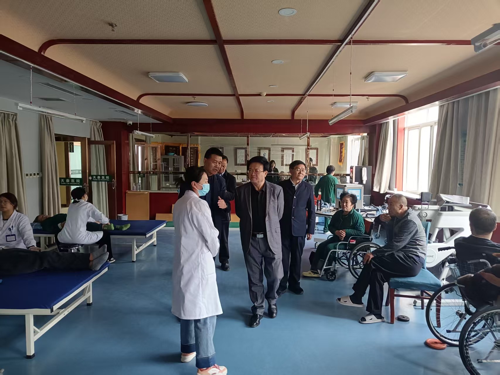 1744246509247055.jpg 05.jpg